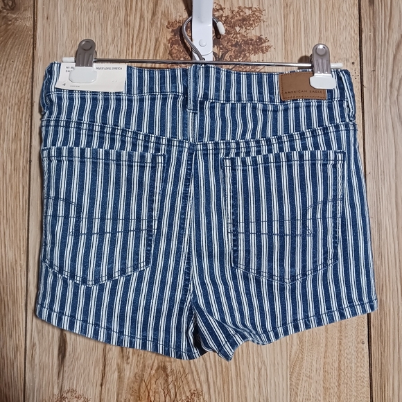 NWT American Eagle Hi Rise Shortie next level Stretch Striped Jean Short… - Picture 2 of 11